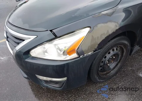 2013 Nissan Altima 2.5 S z USA, uszkodzony, nr VIN 1N4AL3AP3DC110012